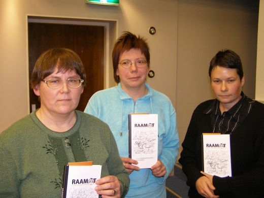 Vasakult: Tiina Tarik, Kaja Kleimann, Piret Kiivit